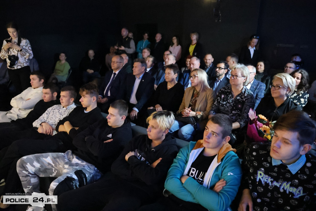Oficjalne otwarcie zmodernizowanej hali MOW w Trzebieży