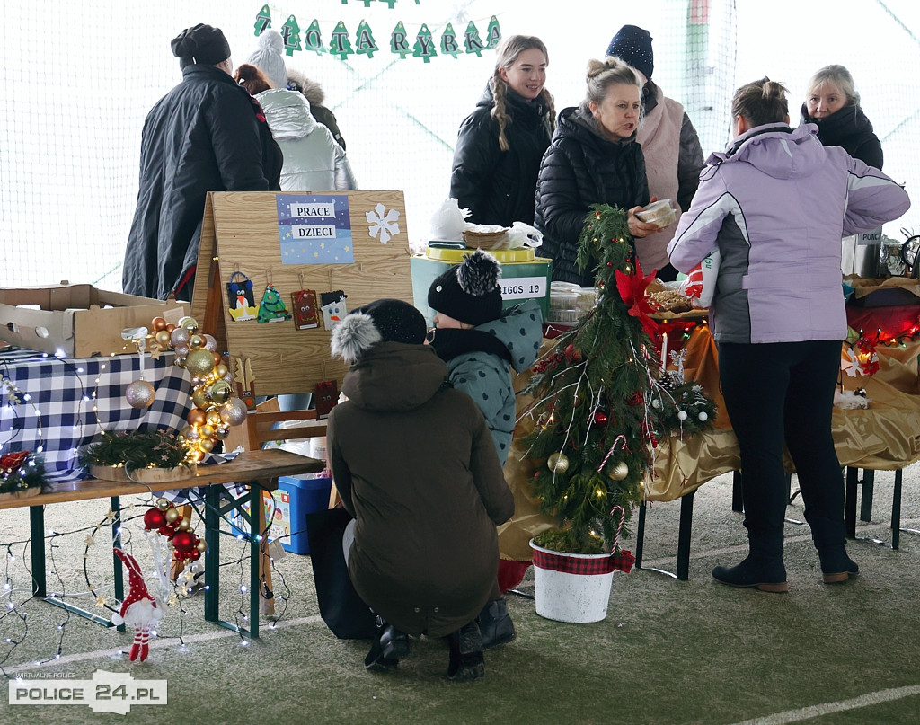 VI Jarmark Bożonarodzeniowy w Nowym Warpnie