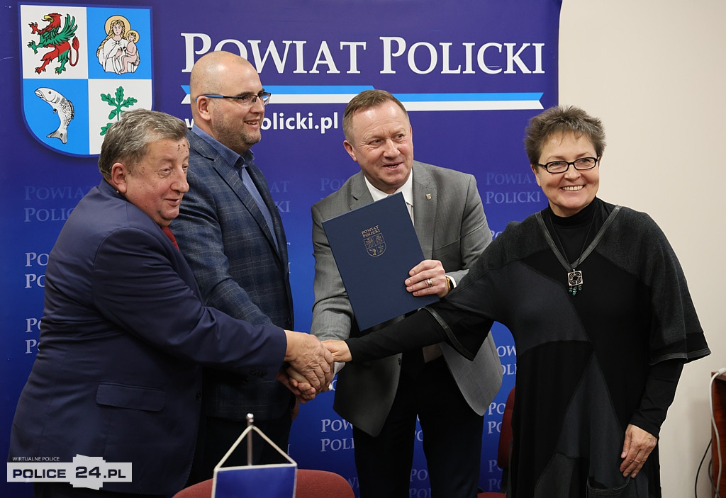Podpisano umowę na przebudowę Cisowej i Nadbrzeżnej w Policach