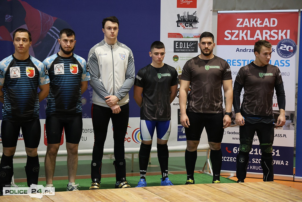 Zawody o puchar burmistrza Polic w podrzucie