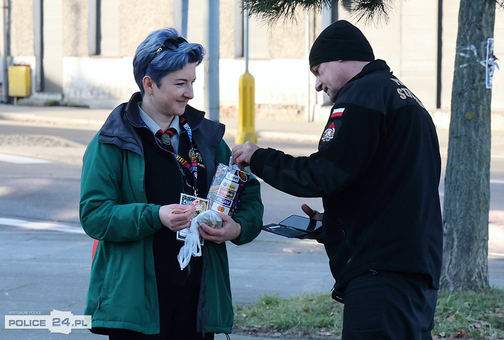 W Policach od rana kwestowano na rzecz WOŚP