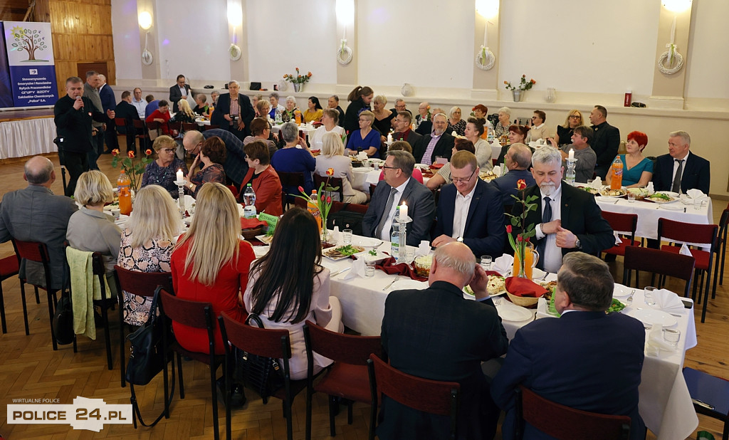 Emeryci i renciści Grupy Azoty Police świętowali Dzień Kobiet