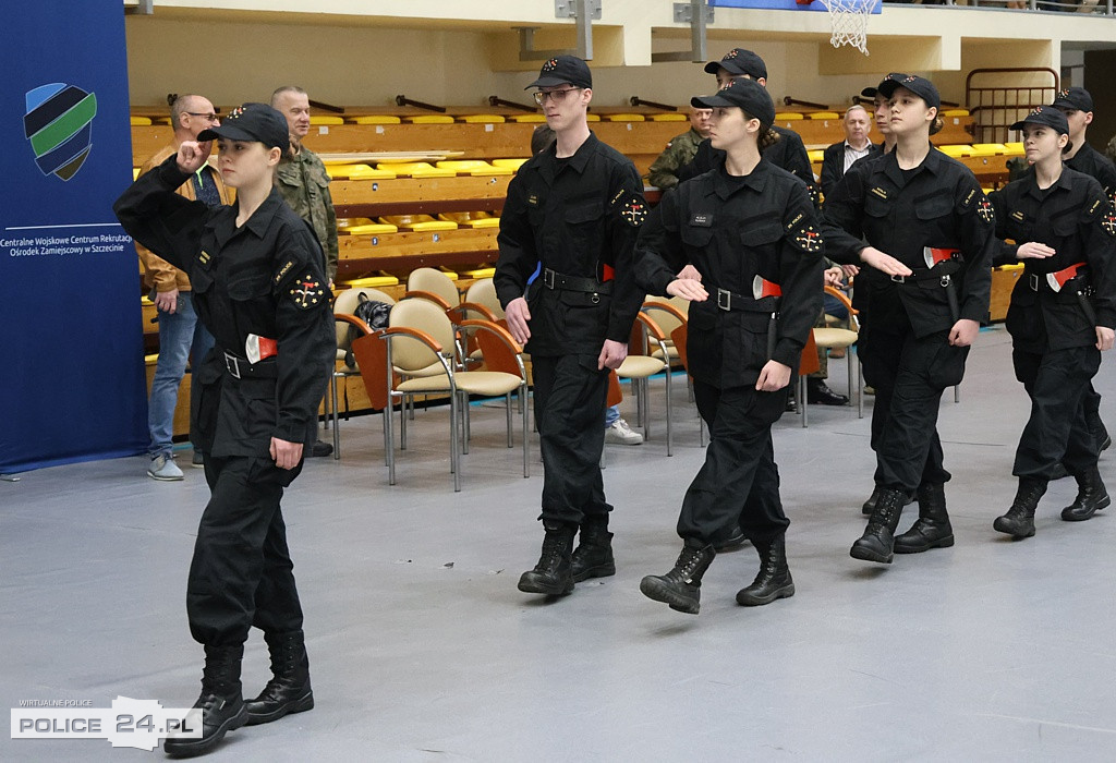 Zachodniopomorski Przegląd Musztry Klas Mundurowych w Policach