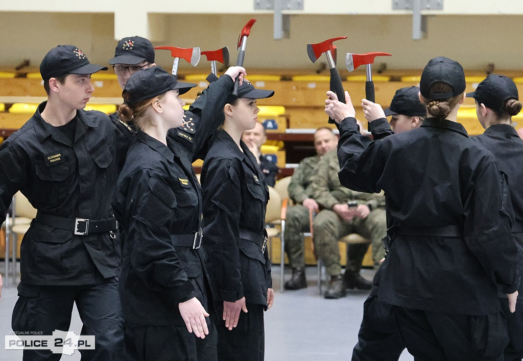 Zachodniopomorski Przegląd Musztry Klas Mundurowych w Policach