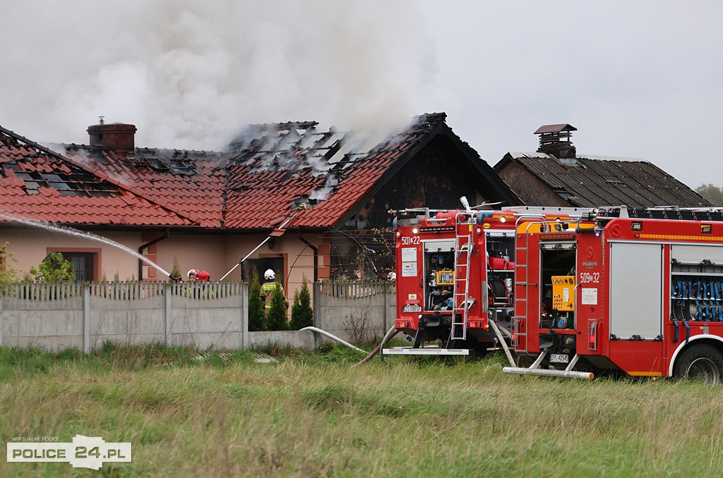 Pożar domu jednorodzinnego w Grzepnicy