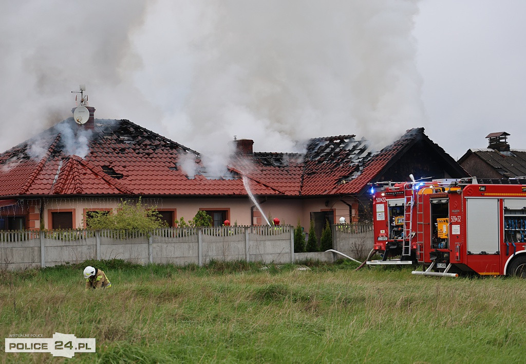 Pożar domu jednorodzinnego w Grzepnicy
