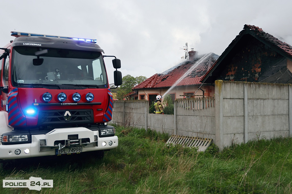 Pożar domu jednorodzinnego w Grzepnicy
