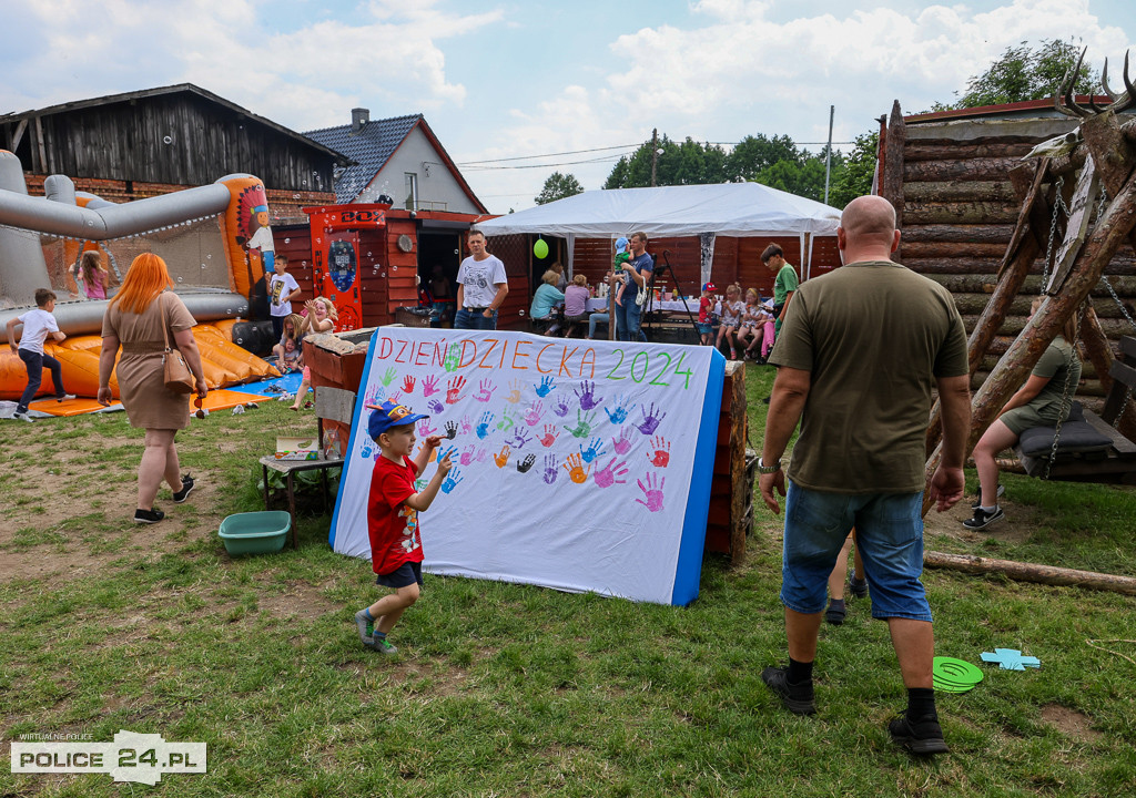 Uniemyśl. Dzień Dziecka w wiosce Tipi