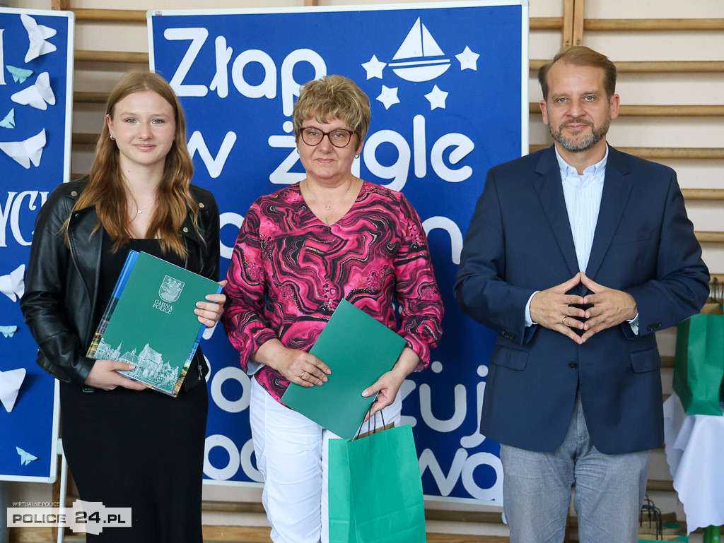 Nagrody dla najzdolniejszym uczniów w gminie Police