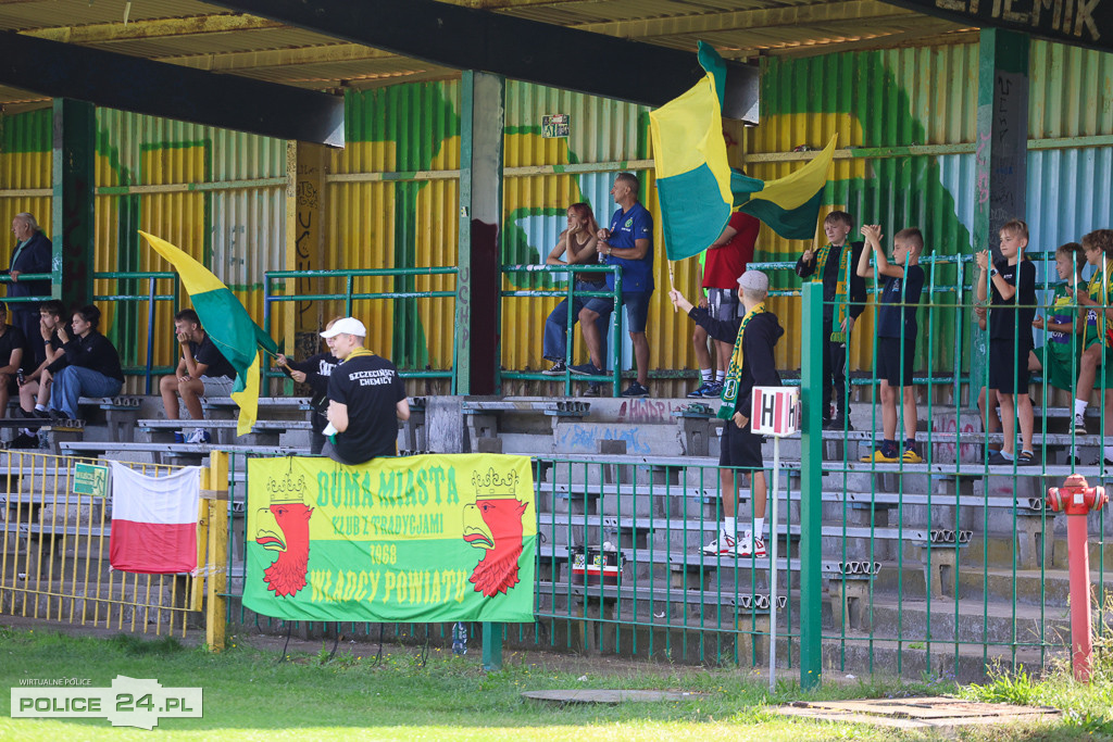 Chemik Police - Biali Sądów