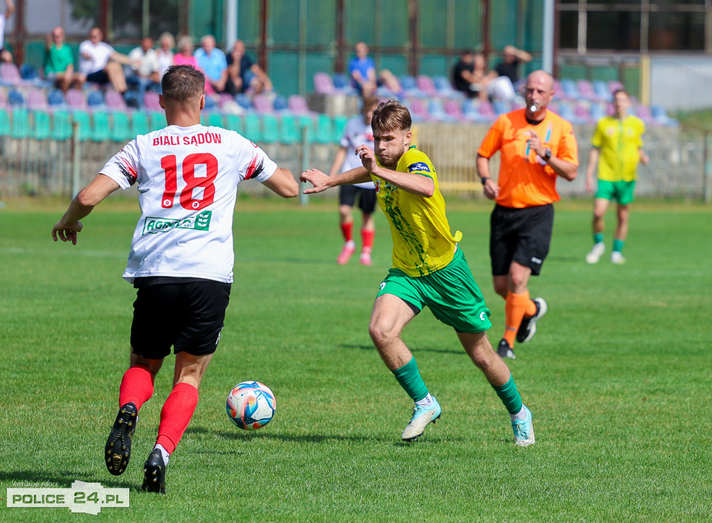 Chemik Police - Biali Sądów