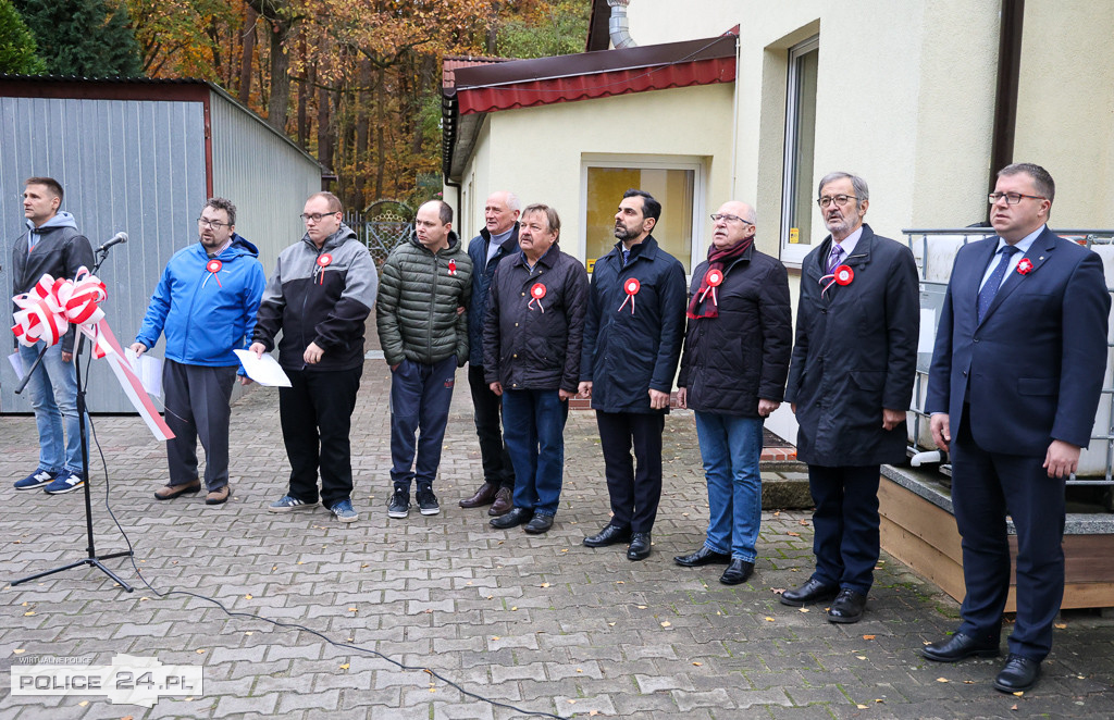 Podniesienie flagi w PSONI Koło w Policach