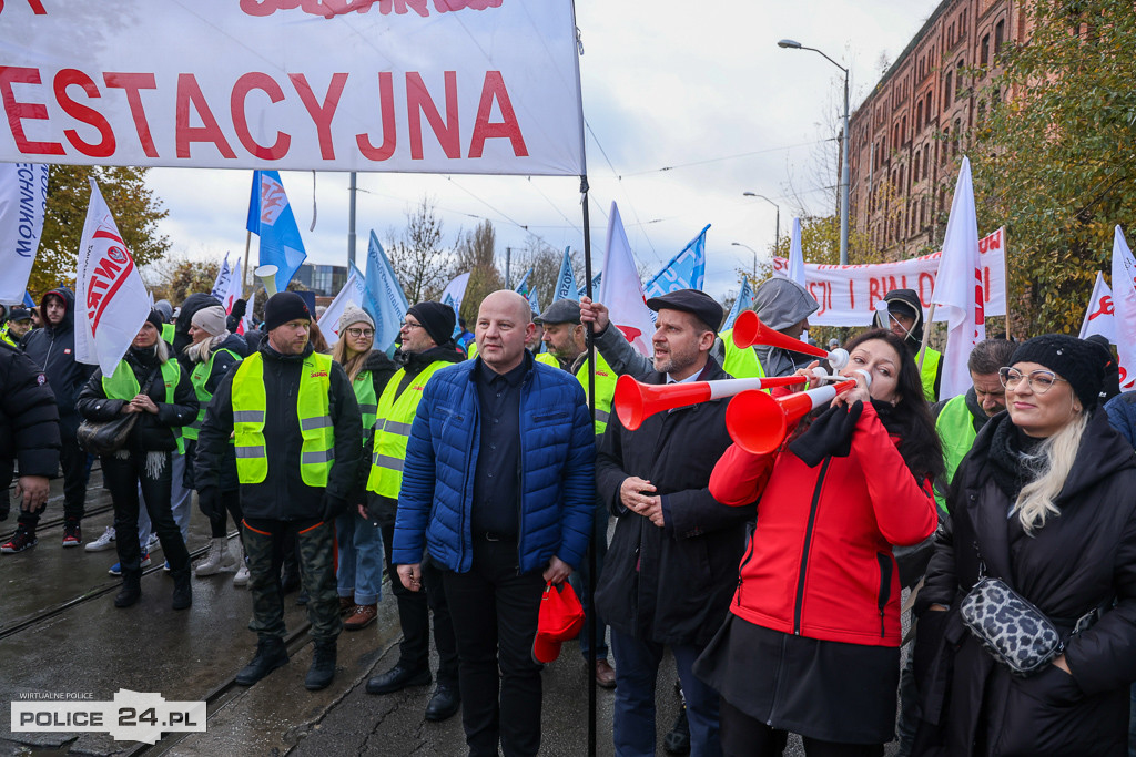 Protest pracowników Grupy Azoty Police w Szczecinie