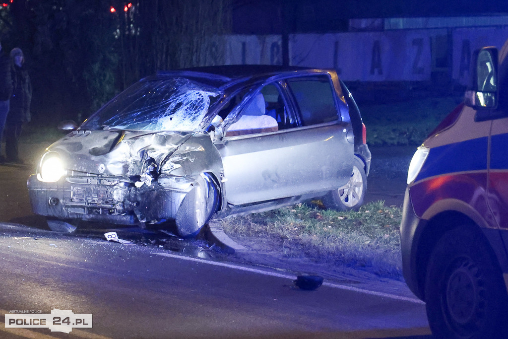 Zderzenie osobówki z TIR na Tanowskiej w Policach