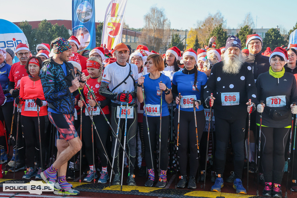 XII Bieg Mikołajkowy - marsz Nordic Walking