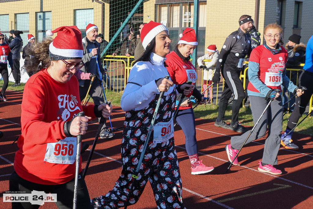 XII Bieg Mikołajkowy - marsz Nordic Walking