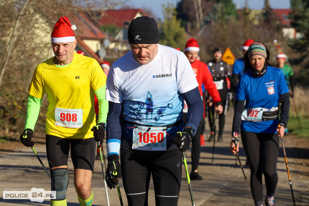 XII Bieg Mikołajkowy - marsz Nordic Walking