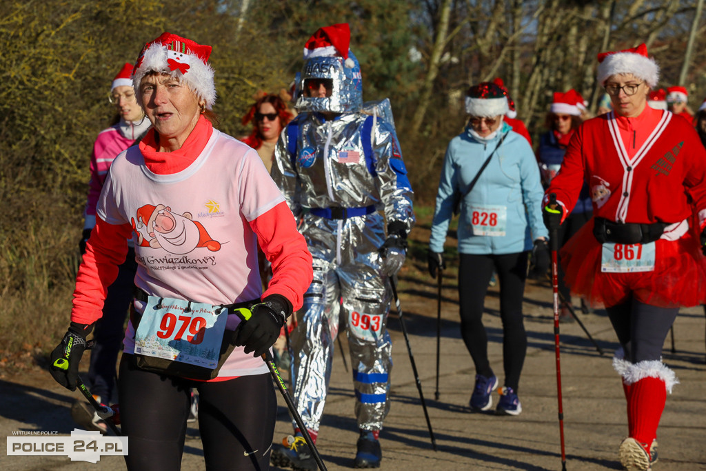 XII Bieg Mikołajkowy - marsz Nordic Walking