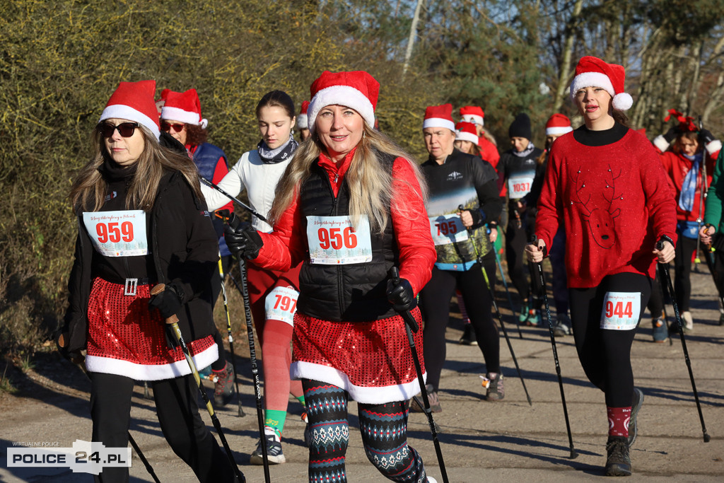 XII Bieg Mikołajkowy - marsz Nordic Walking
