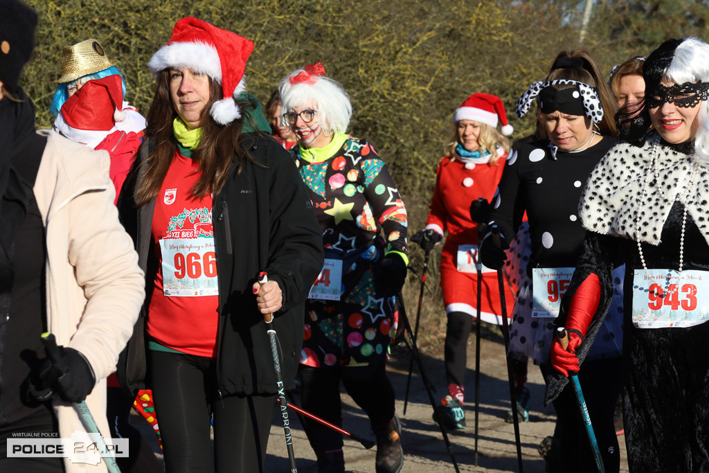 XII Bieg Mikołajkowy - marsz Nordic Walking