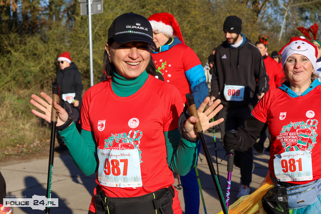 XII Bieg Mikołajkowy - marsz Nordic Walking