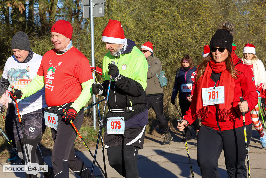 XII Bieg Mikołajkowy - marsz Nordic Walking