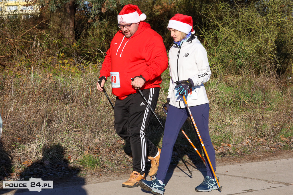 XII Bieg Mikołajkowy - marsz Nordic Walking