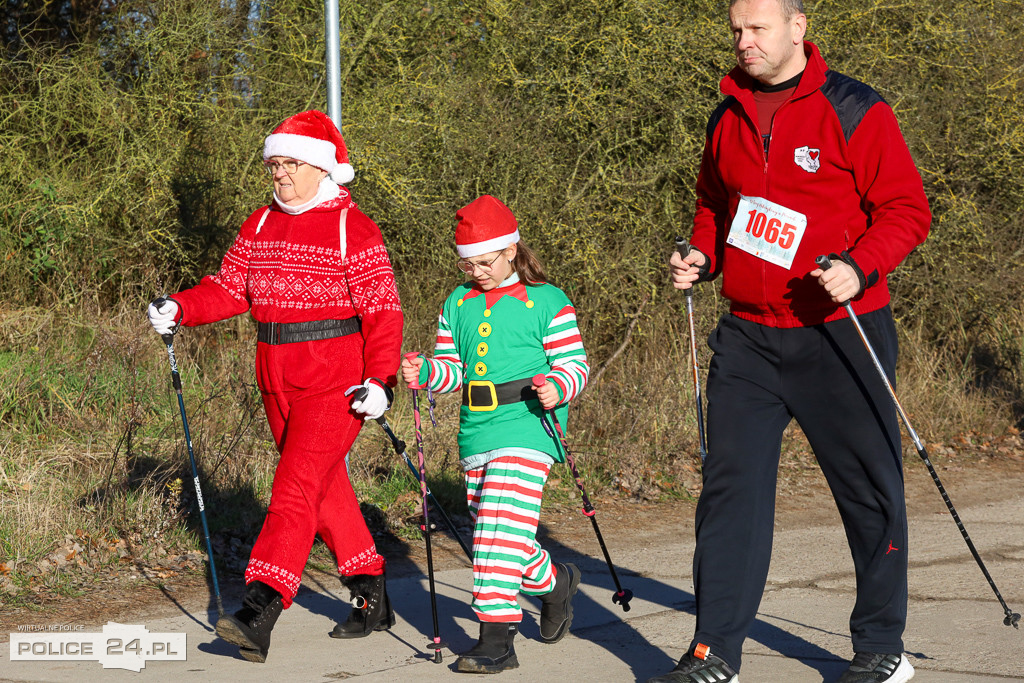 XII Bieg Mikołajkowy - marsz Nordic Walking