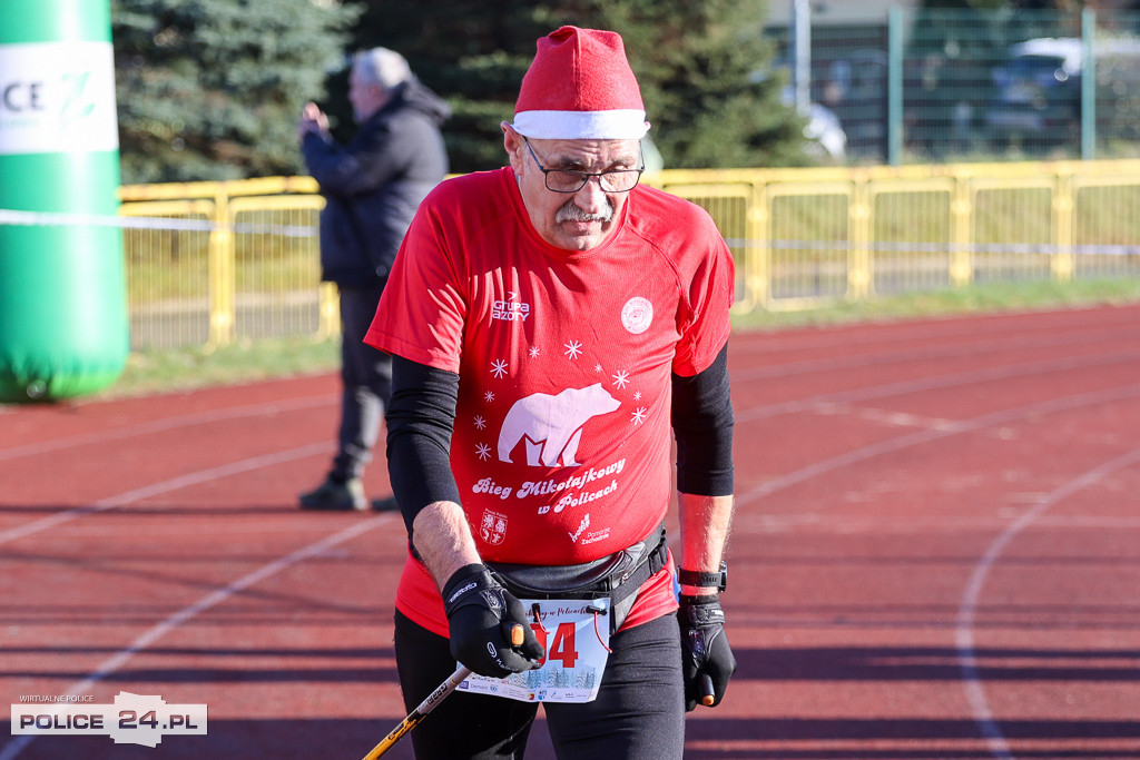 XII Bieg Mikołajkowy - marsz Nordic Walking