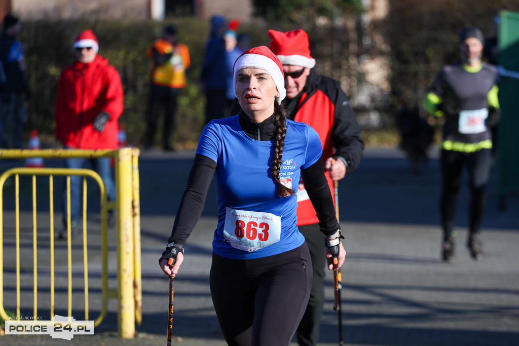XII Bieg Mikołajkowy - marsz Nordic Walking
