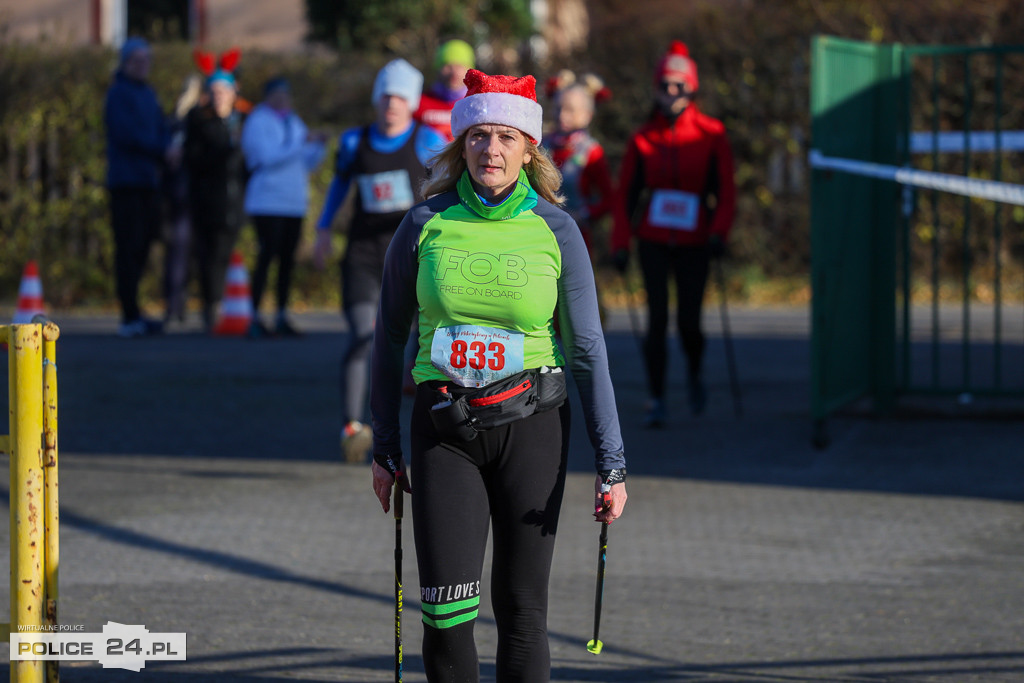 XII Bieg Mikołajkowy - marsz Nordic Walking