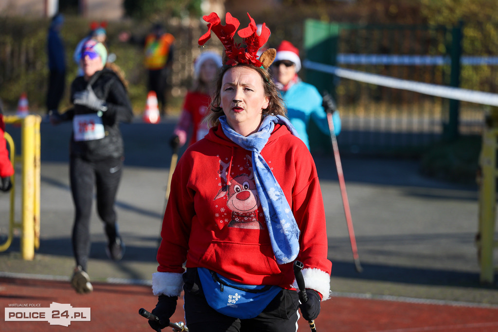 XII Bieg Mikołajkowy - marsz Nordic Walking