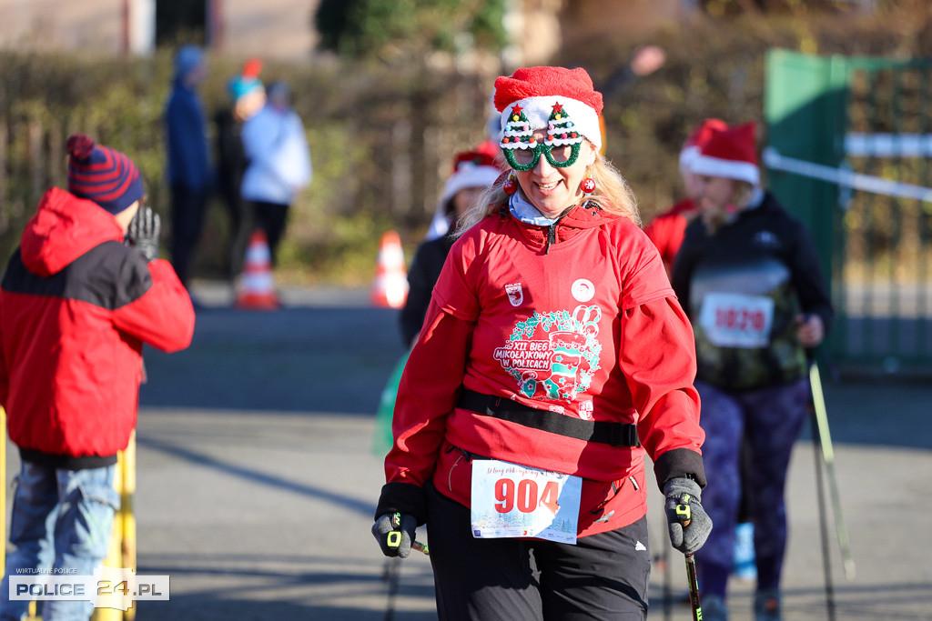 XII Bieg Mikołajkowy - marsz Nordic Walking