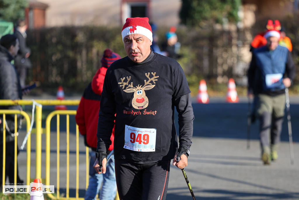 XII Bieg Mikołajkowy - marsz Nordic Walking