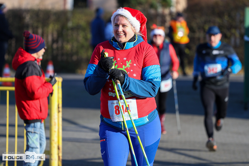 XII Bieg Mikołajkowy - marsz Nordic Walking