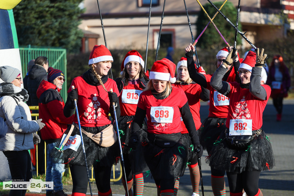 XII Bieg Mikołajkowy - marsz Nordic Walking