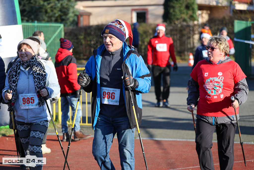 XII Bieg Mikołajkowy - marsz Nordic Walking