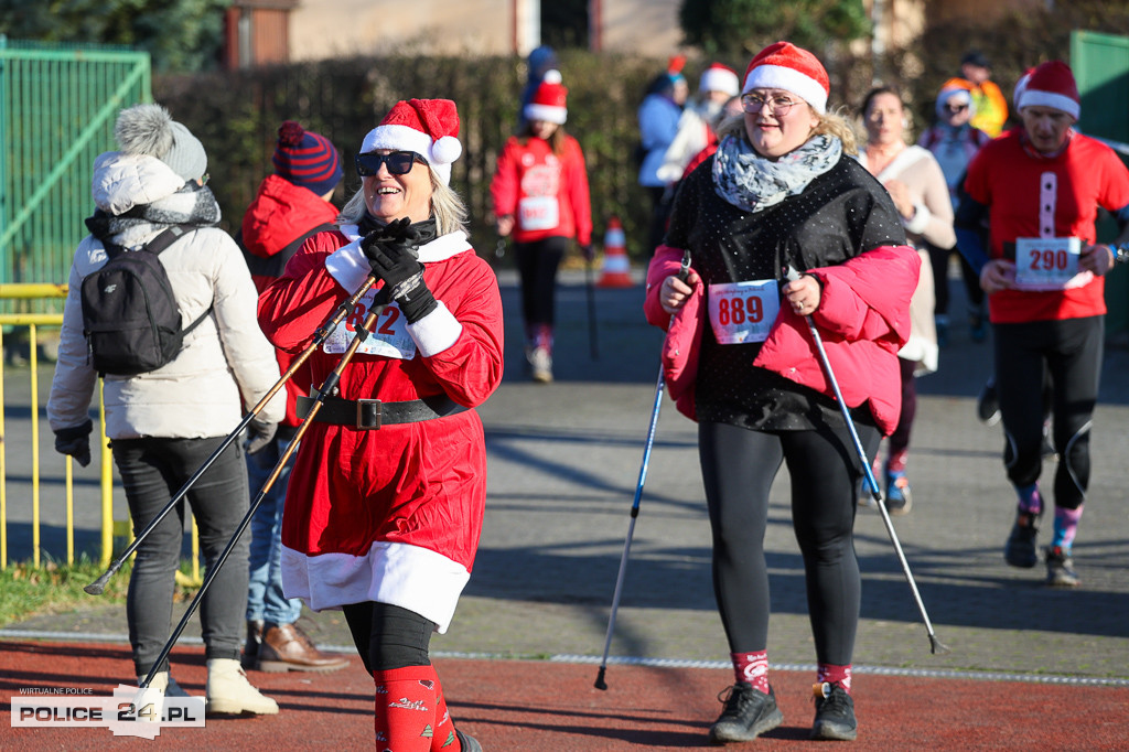 XII Bieg Mikołajkowy - marsz Nordic Walking