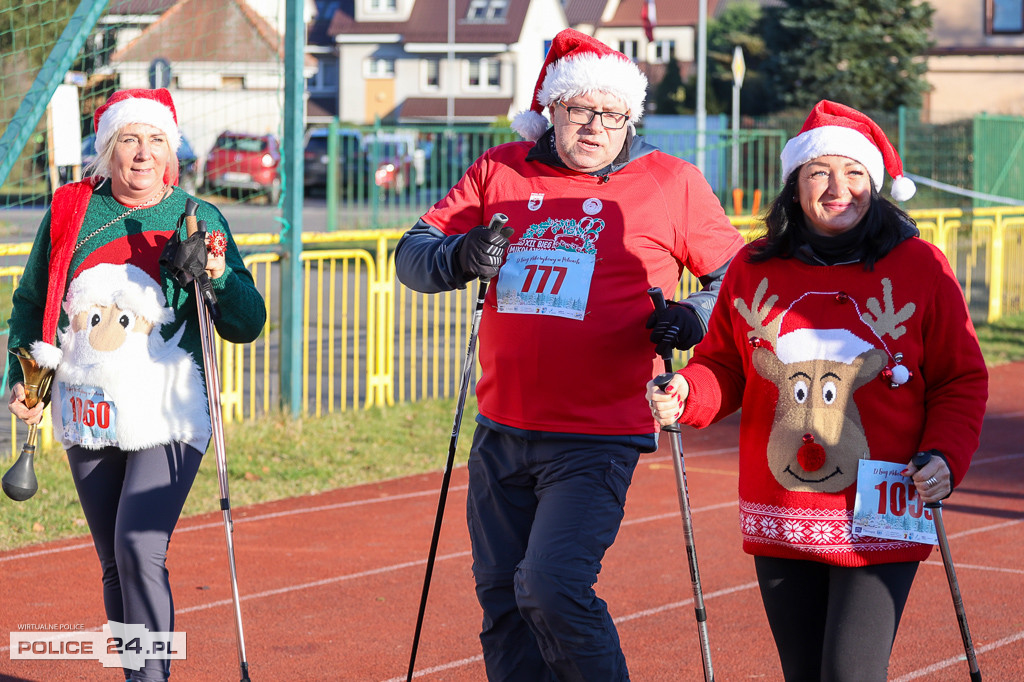 XII Bieg Mikołajkowy - marsz Nordic Walking