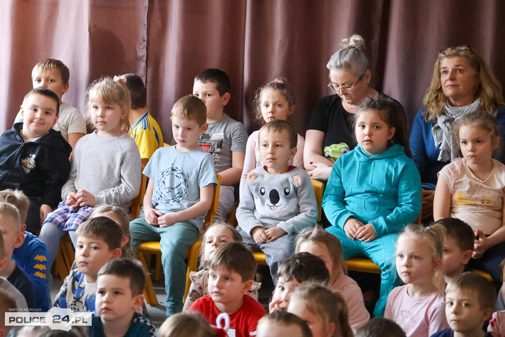 Beskidzcy Zbóje w Calineczce