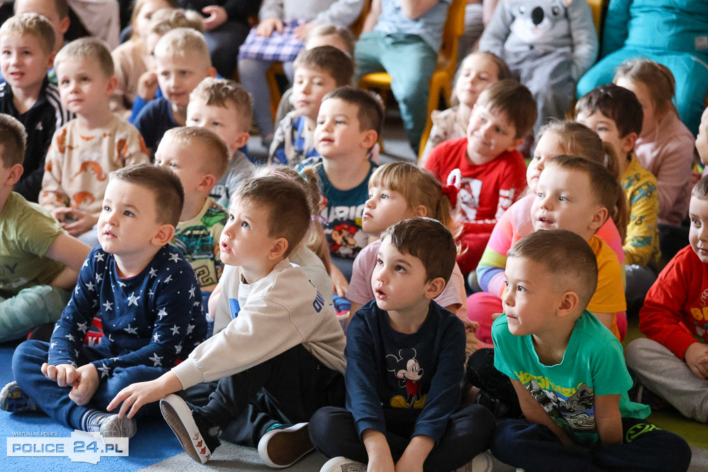 Beskidzcy Zbóje w Calineczce