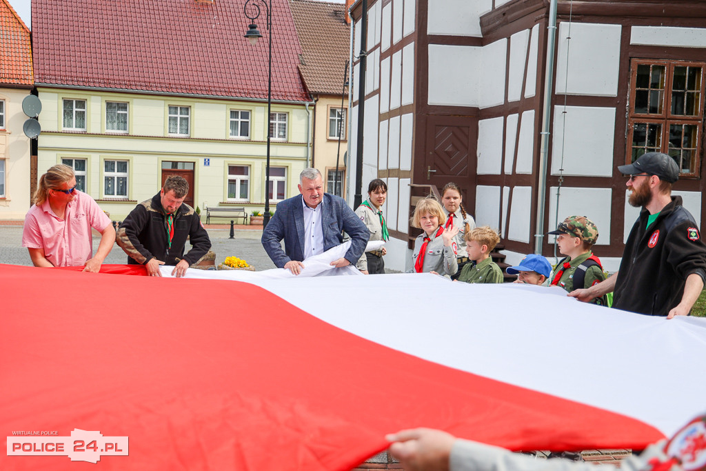 Dzień Flagi Rzeczypospolitej Polskiej w Nowym Warpnie