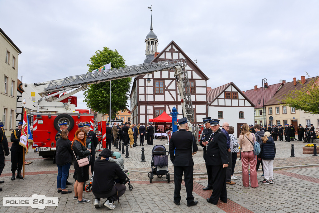 Powiatowe święto strażaków w Nowym Warpnie