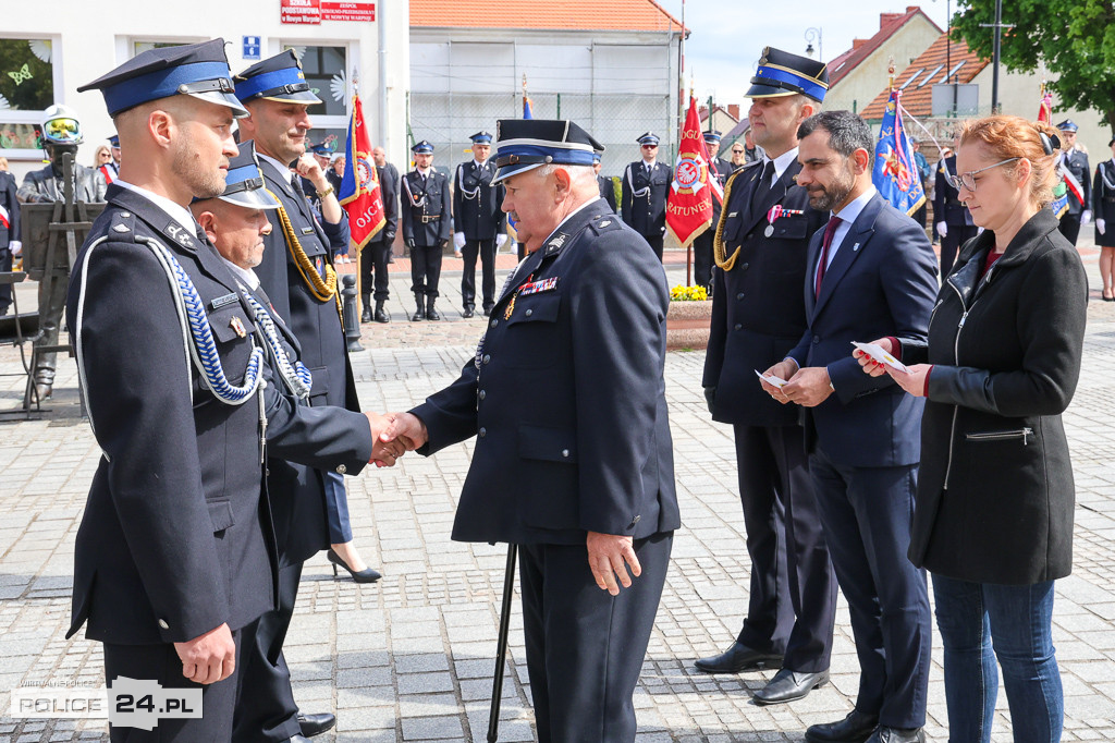 Powiatowe święto strażaków w Nowym Warpnie