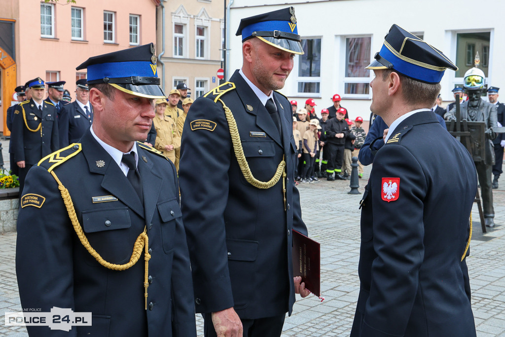 Powiatowe święto strażaków w Nowym Warpnie