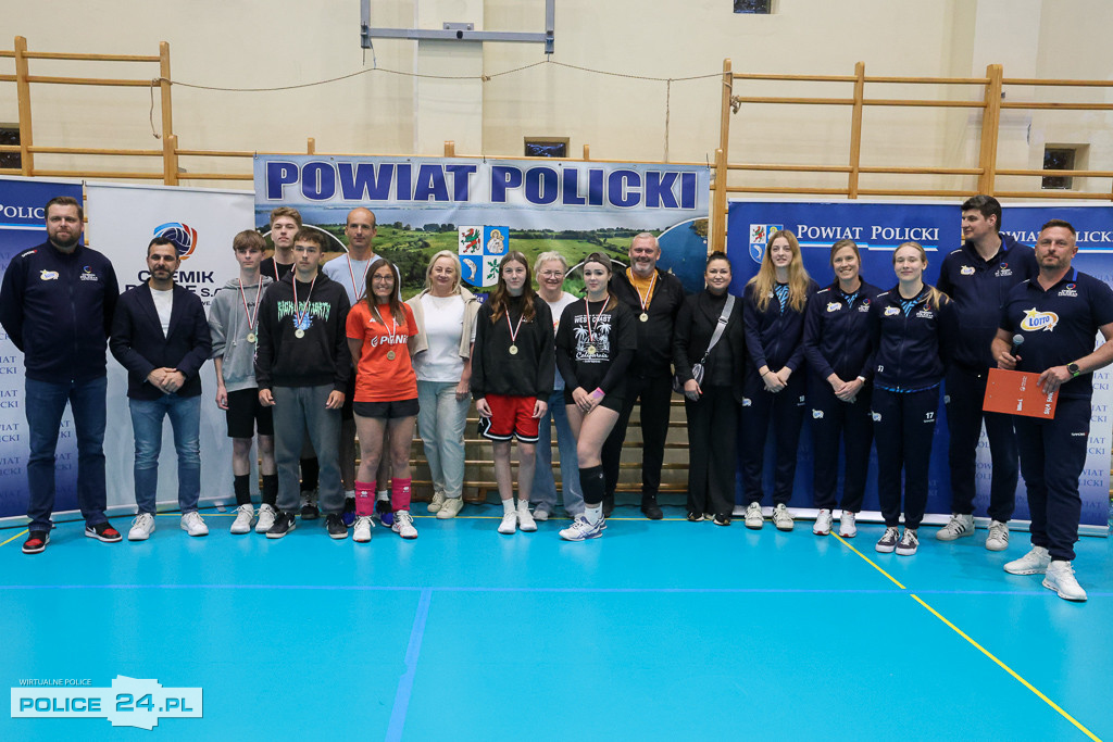 Sołectwo Przecław zwycięzcą Turnieju Siatkarskiego