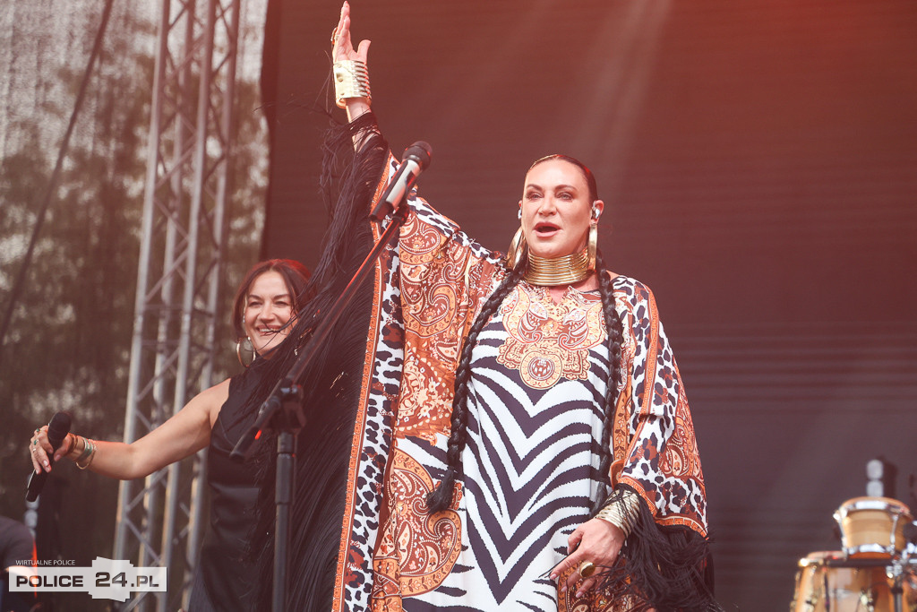 Kayah i Shaun Baker & Jessica Jean ma zakończenie Dni Polic