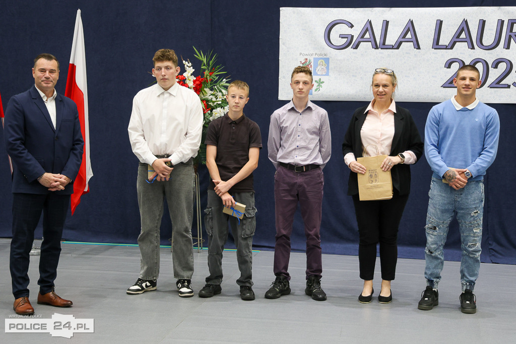 Powiatowa Gala Laureatów 2025 w Policach