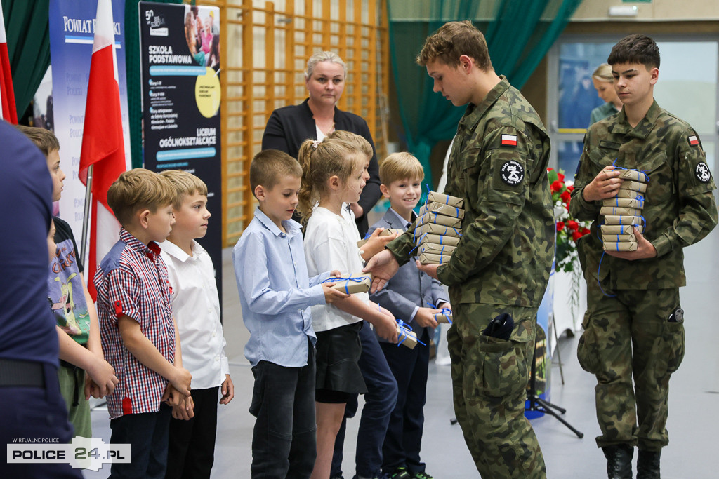 Powiatowa Gala Laureatów 2025 w Policach
