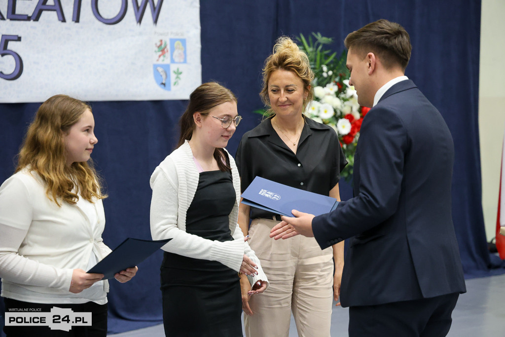 Powiatowa Gala Laureatów 2025 w Policach
